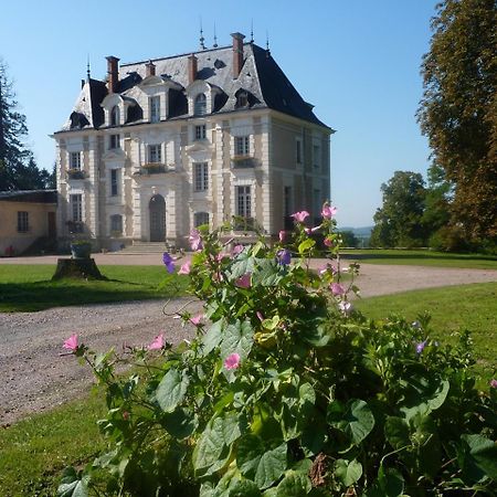 Hostel Domaine De Chaligny Saint-Hilaire-en-Morvan Exteriér fotografie